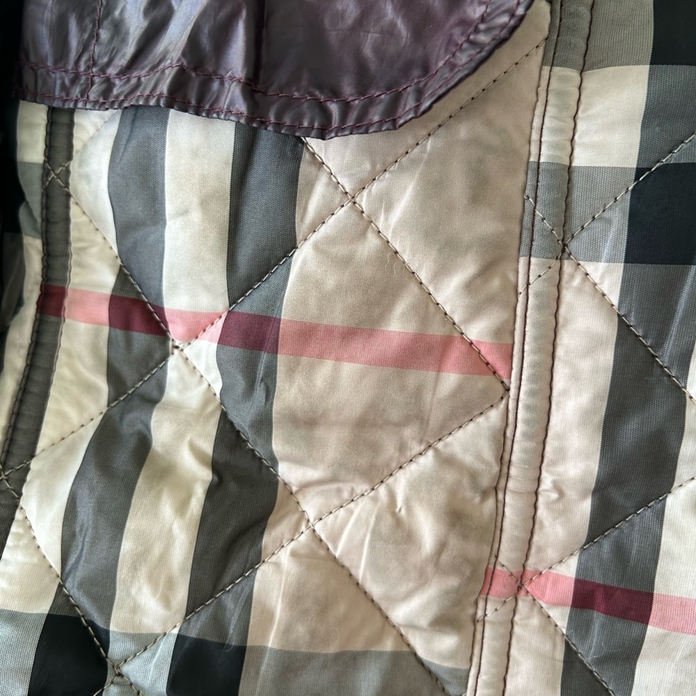Burberry coat - Picture 4 of 10